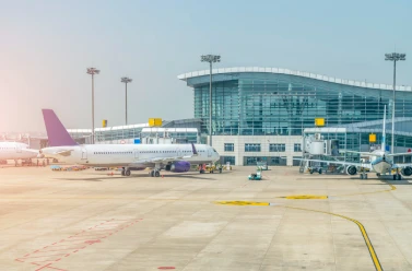 Airports & Transport Hubs